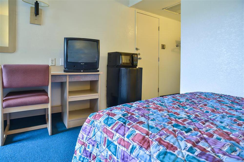 Motel 6-Lenexa, Ks - Kansas City Southwest Room photo